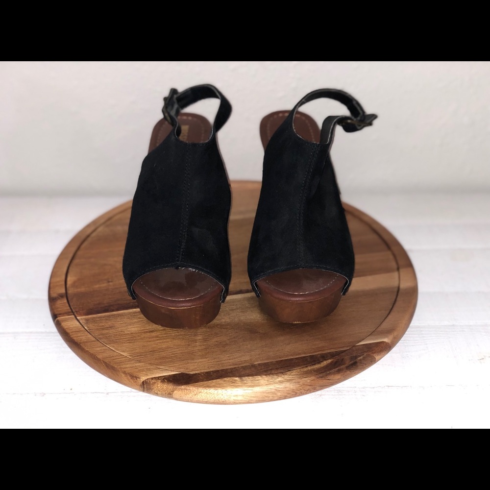 Mossimo Black Wedges Size 6.5